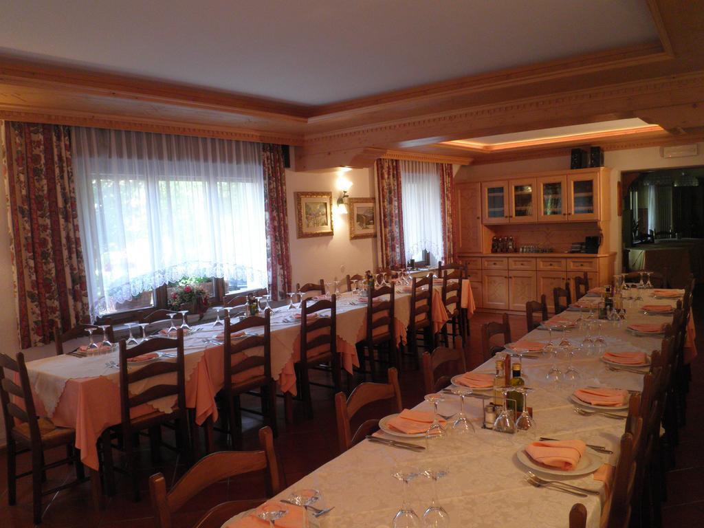Hotel Edelweiss ヴァル・ディ・ゾルド エクステリア 写真